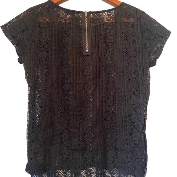 LOFT Black Lace Short Sleeved Textured Top - Picture 4 of 10